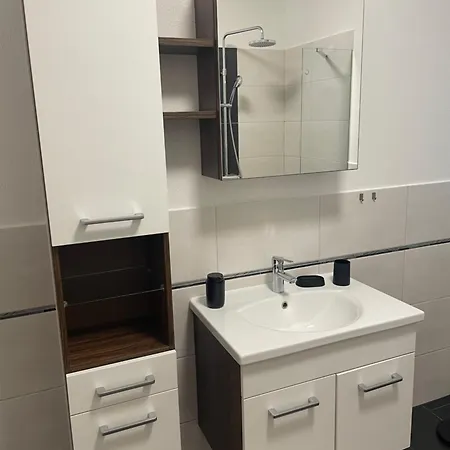 Lägenhet Sorinas Home - Comfortable Apartment Near Graz - Free Parking